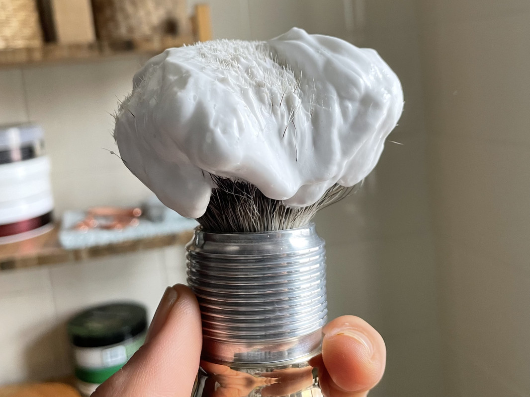 0BF94083-F35C-438E-9F05-F5AD72E8F598