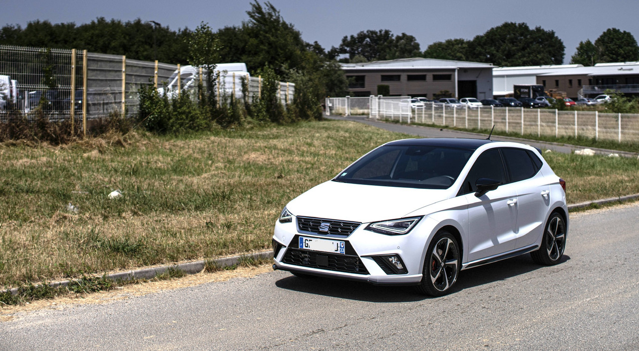 61DD68DD-0F80-4FB9-B496-BB327160E2AA