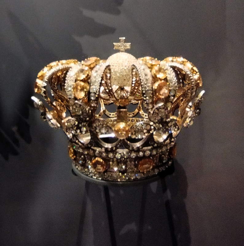 Corona topacios Niño Jesús de Atocha