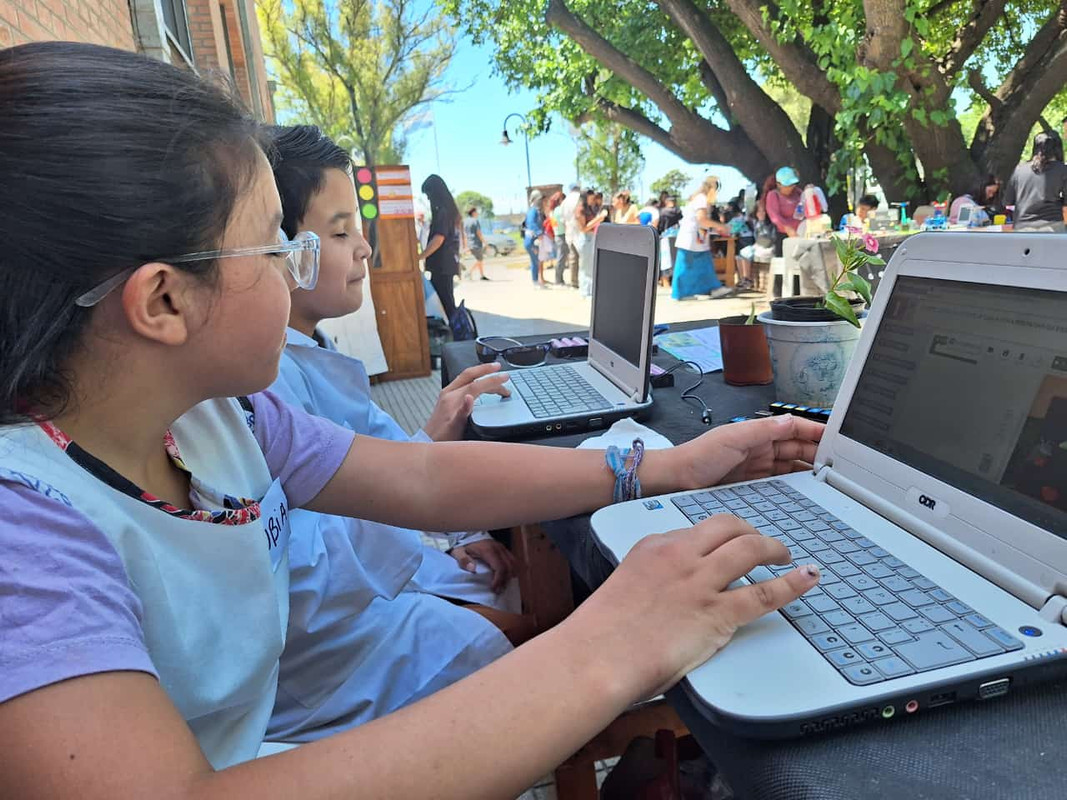 80c91ed8b68a432ab43ac10ec770e0a3