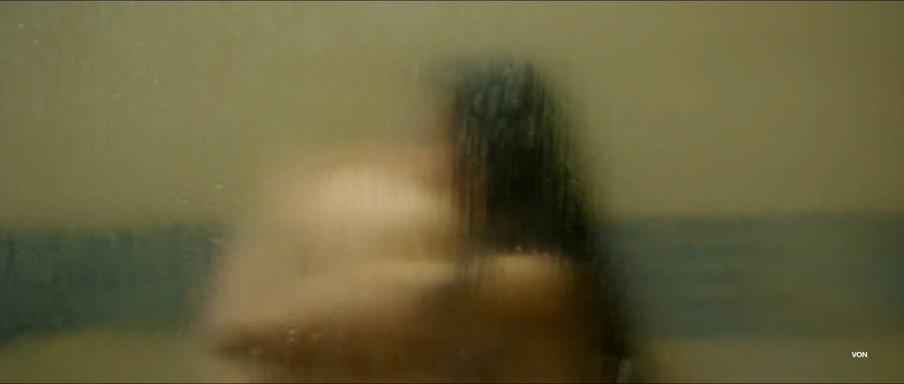 Ghawre Bairey Aaj.2019.1080p.mkv_snapshot_08.44_[2021.08.01_11.15.22]