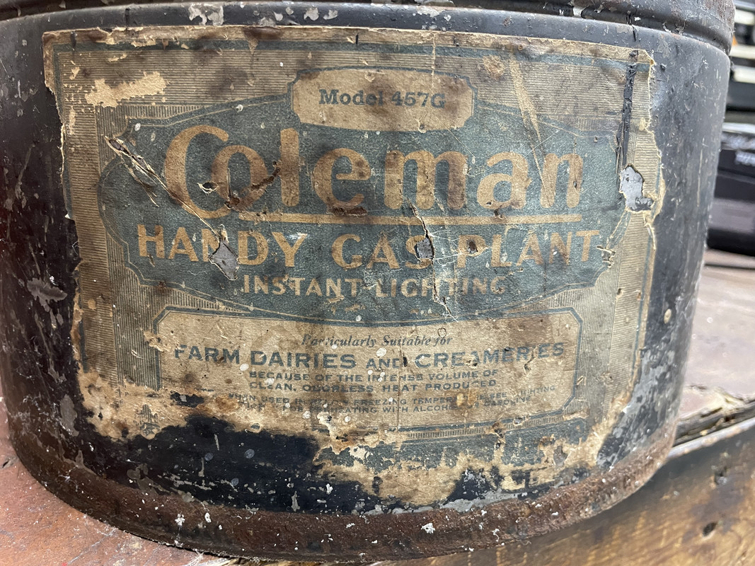 60E590D7-6F9A-4548-877A-30AEA1CD7282