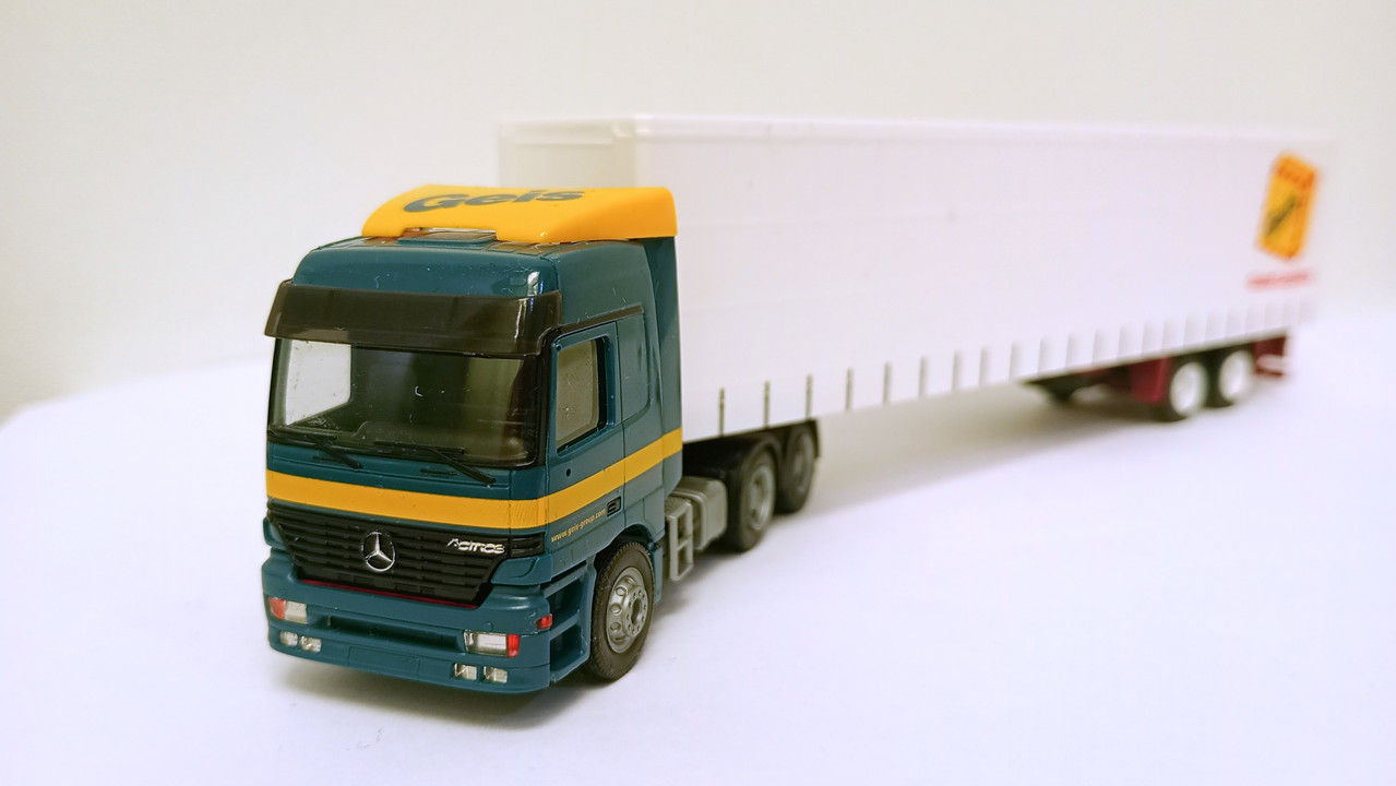 Mach (3682)
