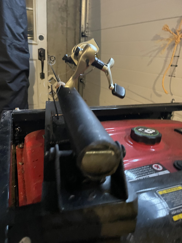 0AE2AE41-607F-4A1E-9179-6620AEC78B55