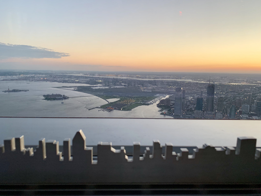 675F63A4-ECEF-4220-A69B-089542514F2B