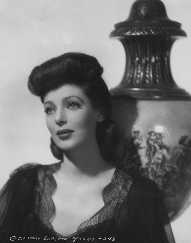 loretta_young_d76
