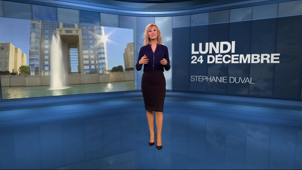 Stéphanie Duval 241218.mp4_snapshot_00.00_[2018.12.24_23.17.00]