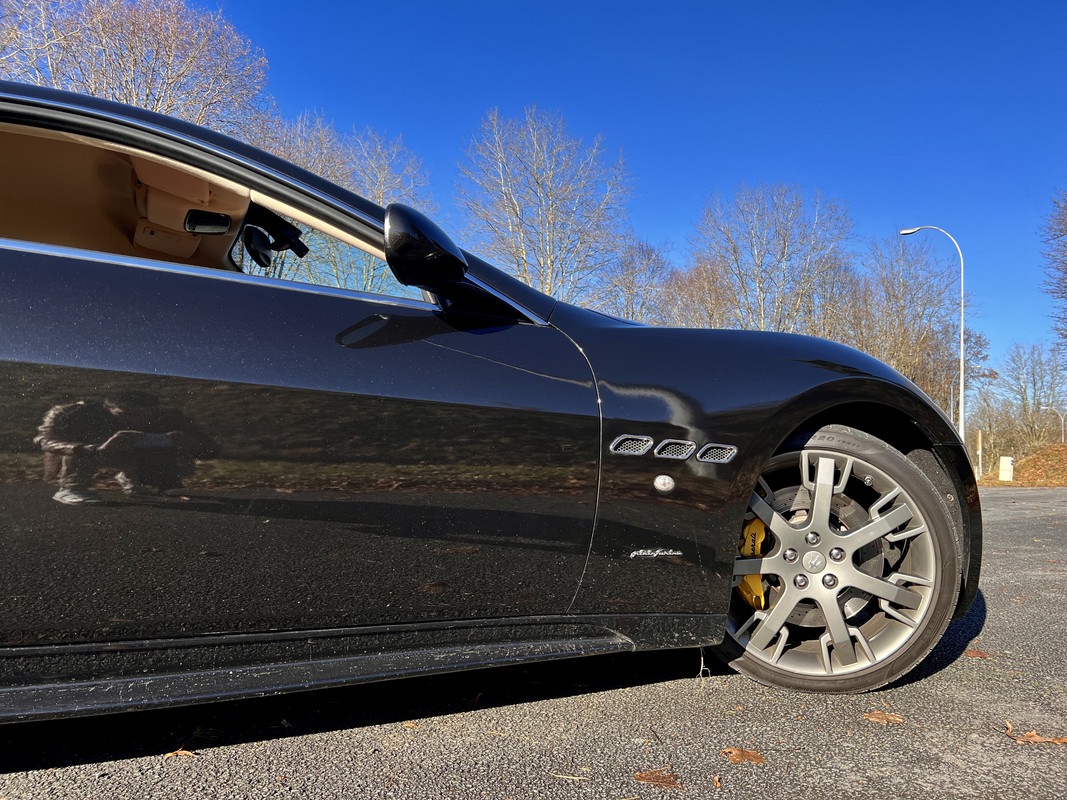 1147F7FE-75B7-414F-BA5C-8D86113D6C9C