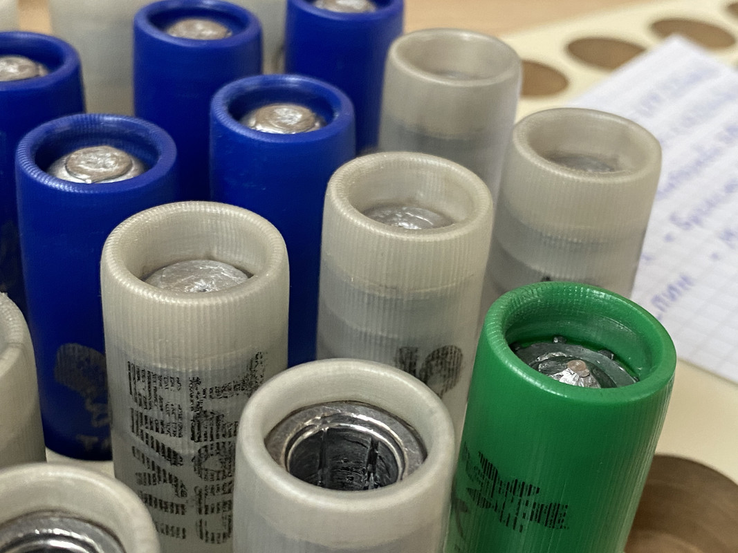 2D33AC7B-A645-48C0-BBFB-ADECD53D4536