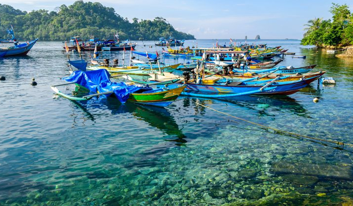 Surga Bagi Pecinta Aktivitas Laut
