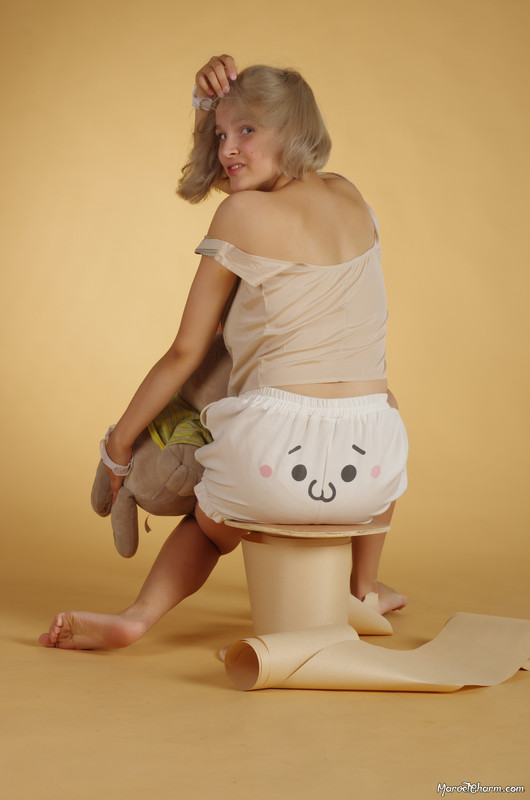 MarvelCharm_Lena-Happy-026