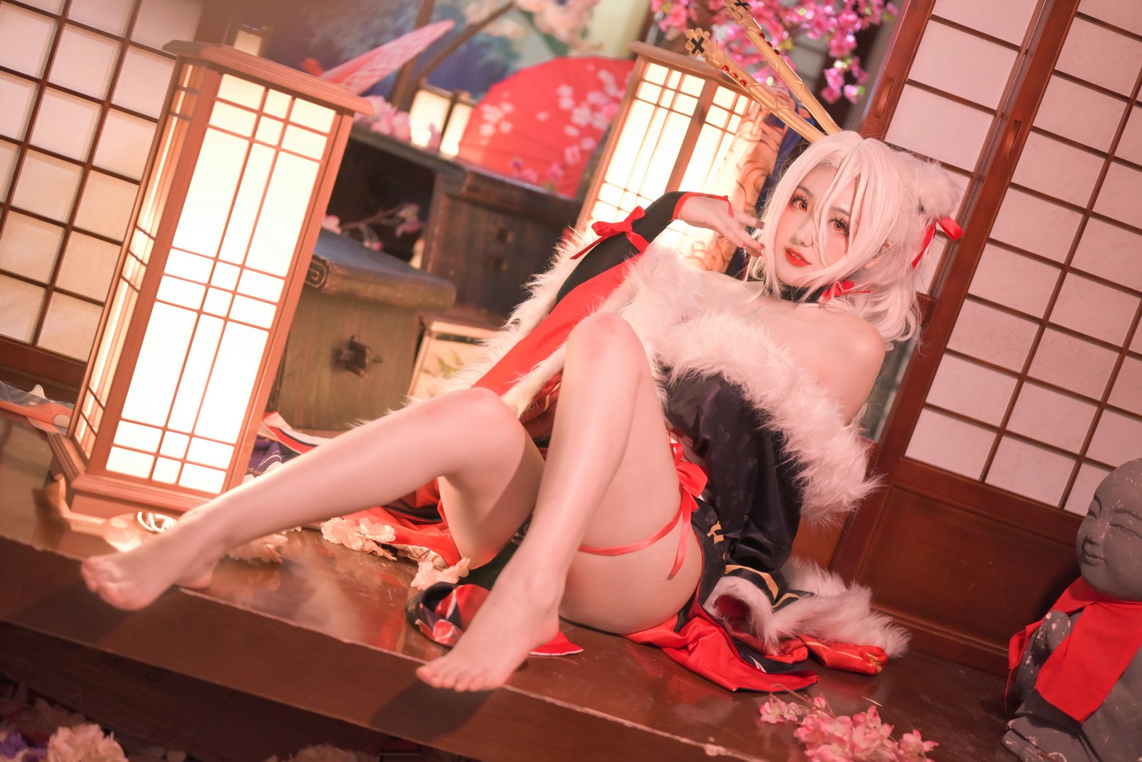 刺青Poi 海因里希 新春 Cosplay｜节日主题 写真合集【17P｜214MB】插图6