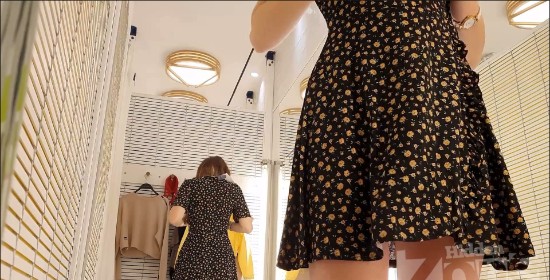 [Image: Voyeur54875104031.jpg]