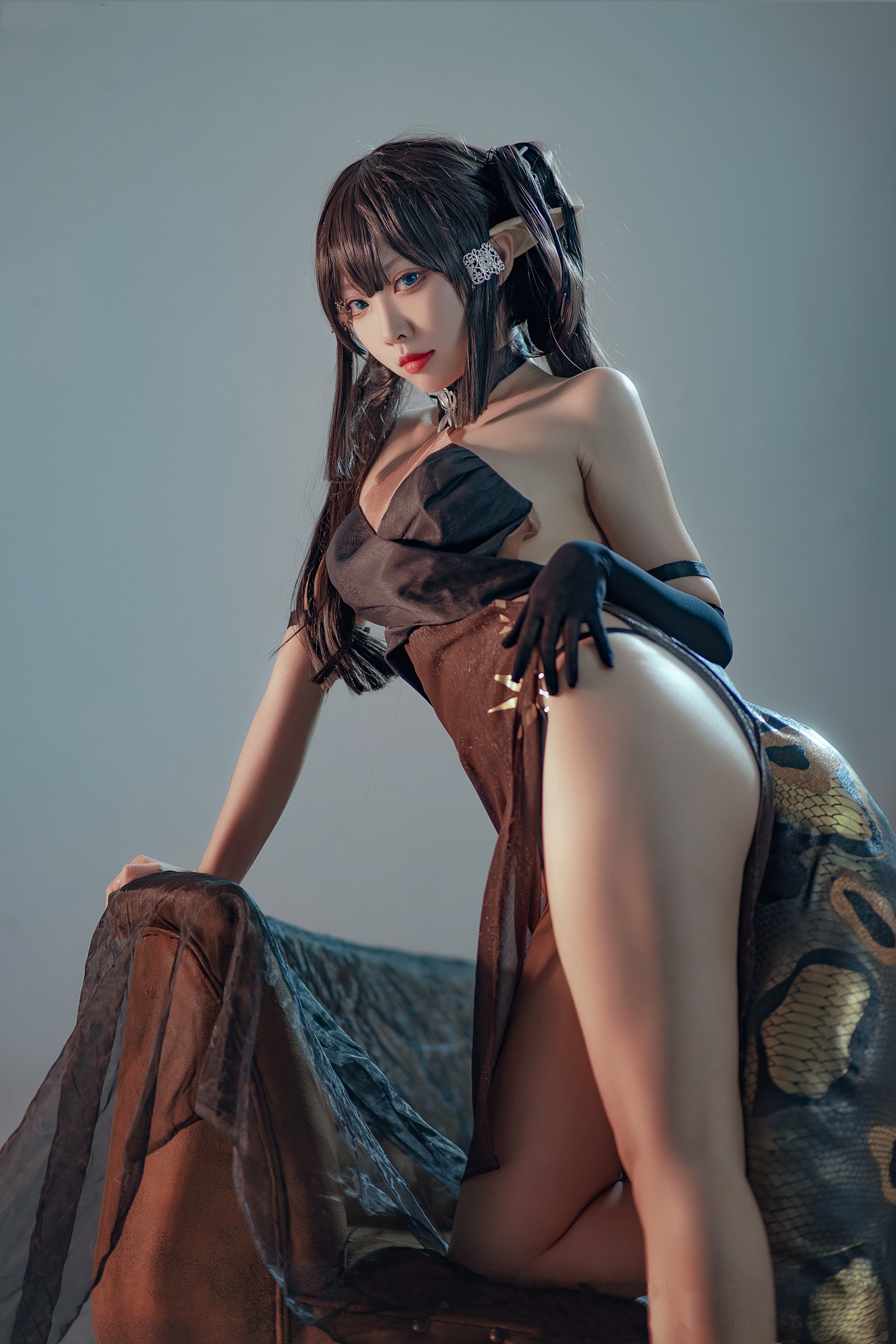 宮本桜 森蚺 同人 Cosplay 写真合集｜重装干员主题（26P｜298MB）插图2
