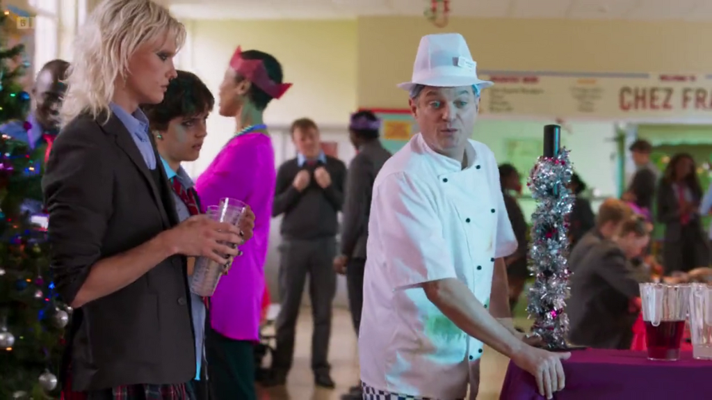 [Image: 6pq1kolc5yb9.png]