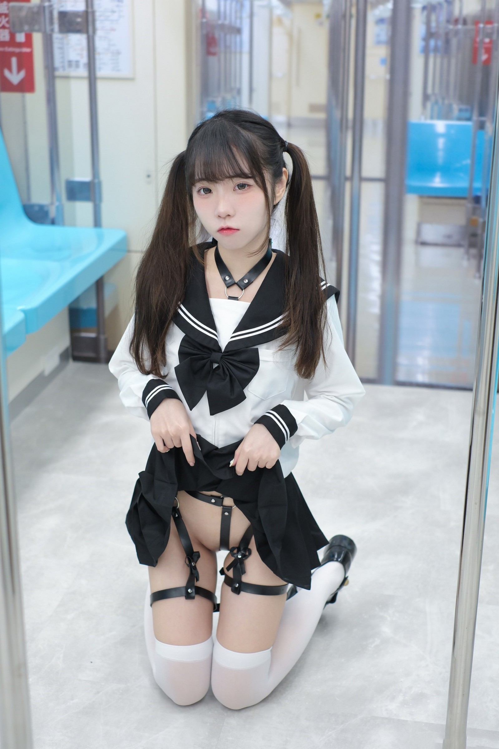 可可小白兔 電車上の女高中生 写真集 – 场景系主题 高清图集 [70P-40.5M]插图6