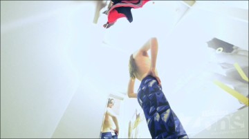 [Image: Voyeur24835105710.jpg]