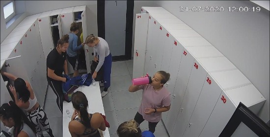 [Image: Voyeur22035112034.jpg]