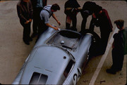 24 HEURES DU MANS YEAR BY YEAR PART ONE 1923-1969 - Page 39 56lm24-P550-RSC-Umberto-Maglioli-Hans-Herrman-12