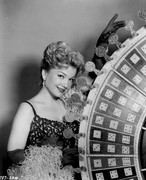 Anne-Baxter-b14