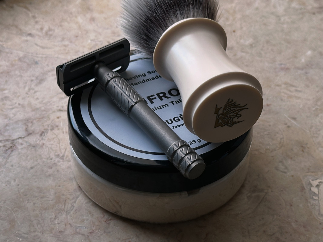 5C03120D-DAA8-4708-AB93-BF185372339F