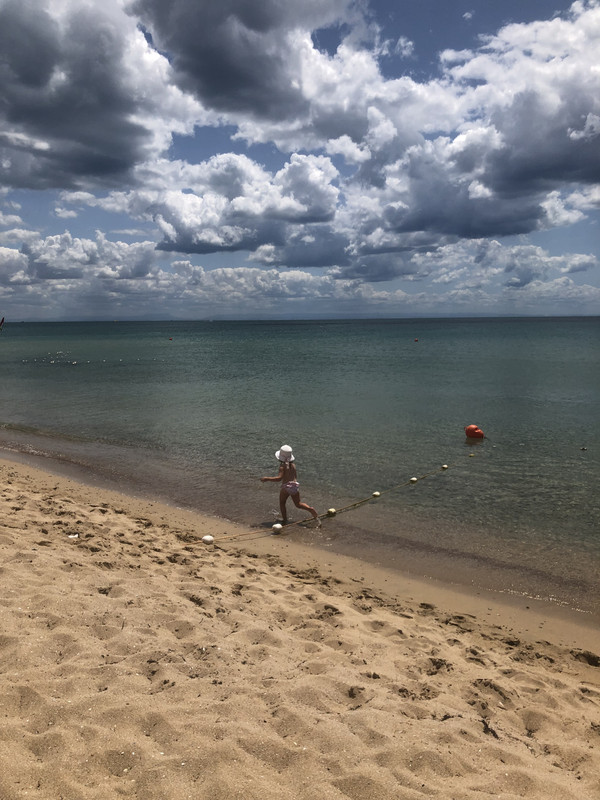 96BC6C86-9CC5-4C48-A47B-87C229BA44FB