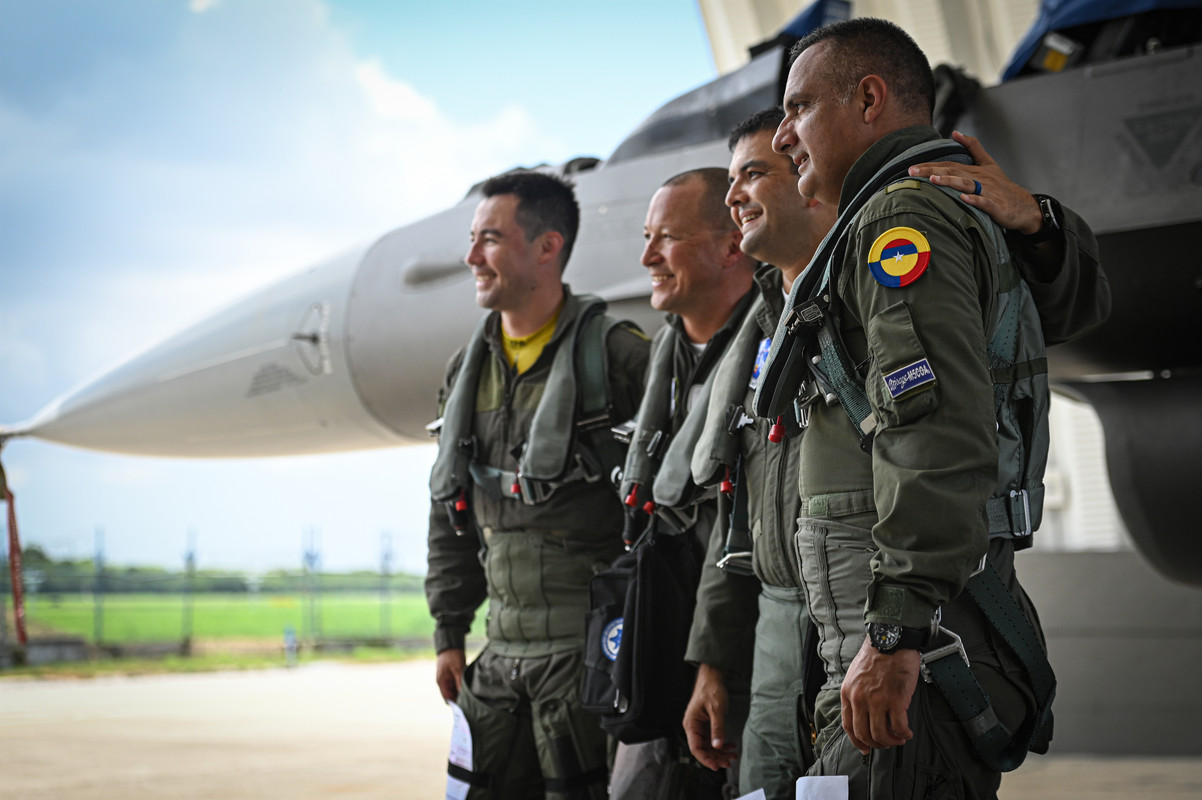 FAC RELAMPAGO 7B (8)