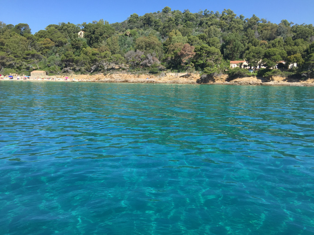 76DAEBFE-2DD8-43F5-8D11-42D79F66E1C9