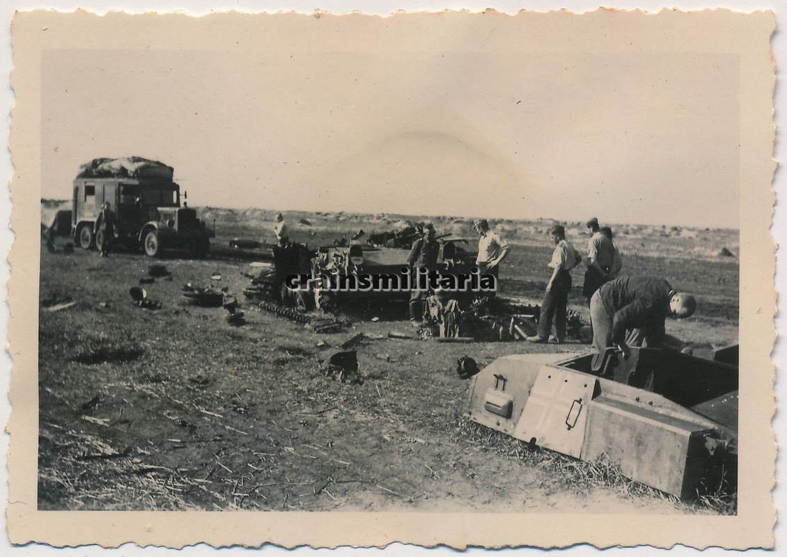 Orig. Foto Sturmgeschütz StUG III Panzer Wrack F