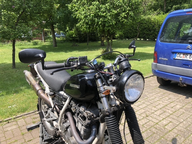 4B6916AB-76BB-476E-ACFA-D9B4BE282670