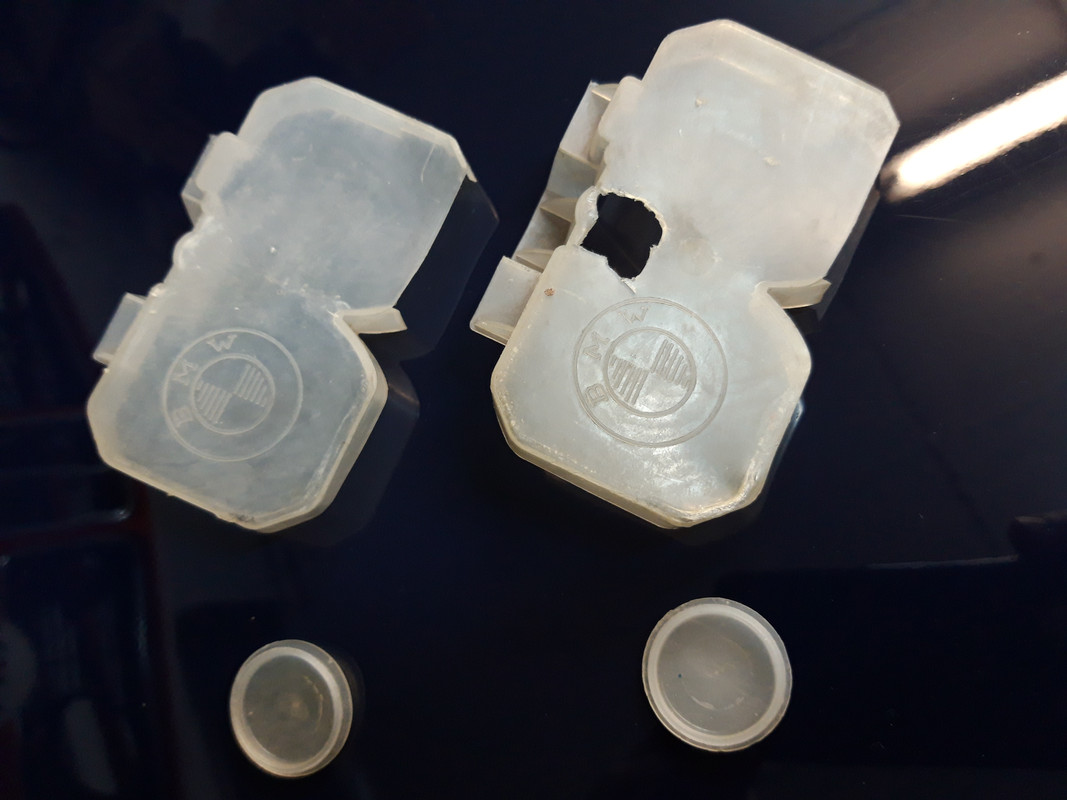 9D960207-40DD-4189-9D77-EDC929D2B379