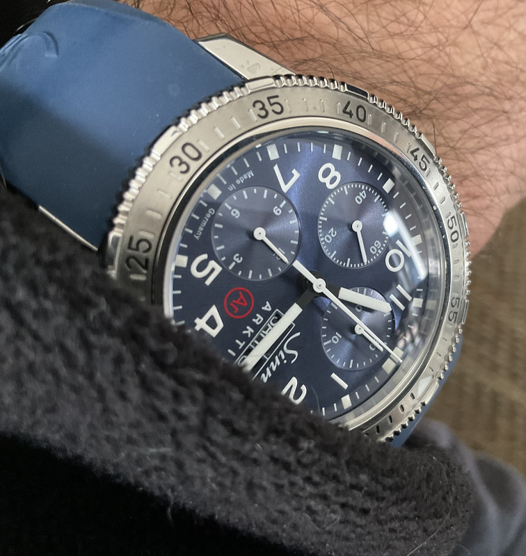 30AB1803-F31B-4063-9FCD-0F9150666307