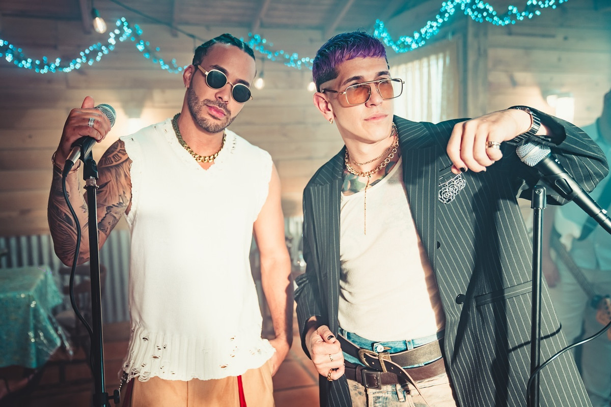 Descubre "Tu Feo" de Lenny Tavárez y Prince Royce, una canción fresca y divertida que explora el encanto inesperado del amor, donde el protagonista, aunque no se considera el más atractivo se siente afortunado al ser el "feo" de su chica ideal