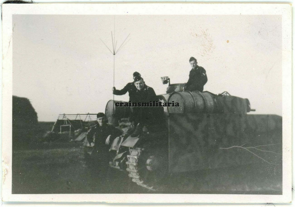 Orig. Foto Panzer III Tank mit Schürzen m. Tarn Camo in Russland