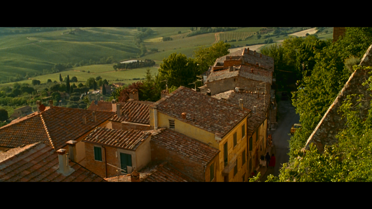 mpv-shot_The.Twilight.Saga.New.Moon.2009.2160p.UHD.BDREMUX.DV.HDR.HEVC-Нечипорук_01_36_05_0010