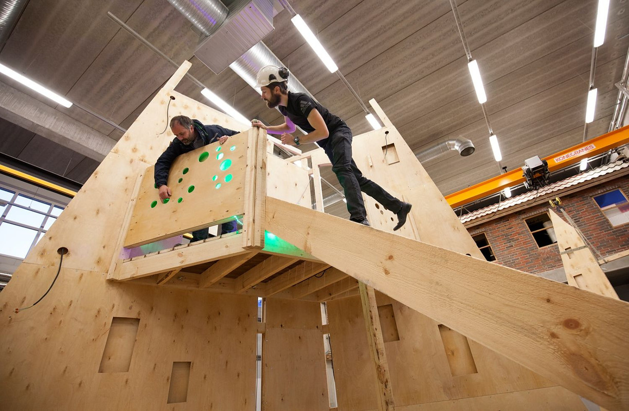 12533BE0-7934-4DF6-9828-B24B23457447