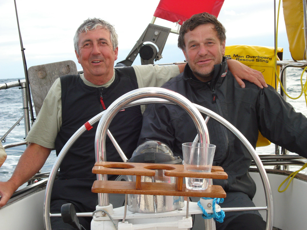 3156E506-F0EF-4ABE-A87E-E6775E36B7DD