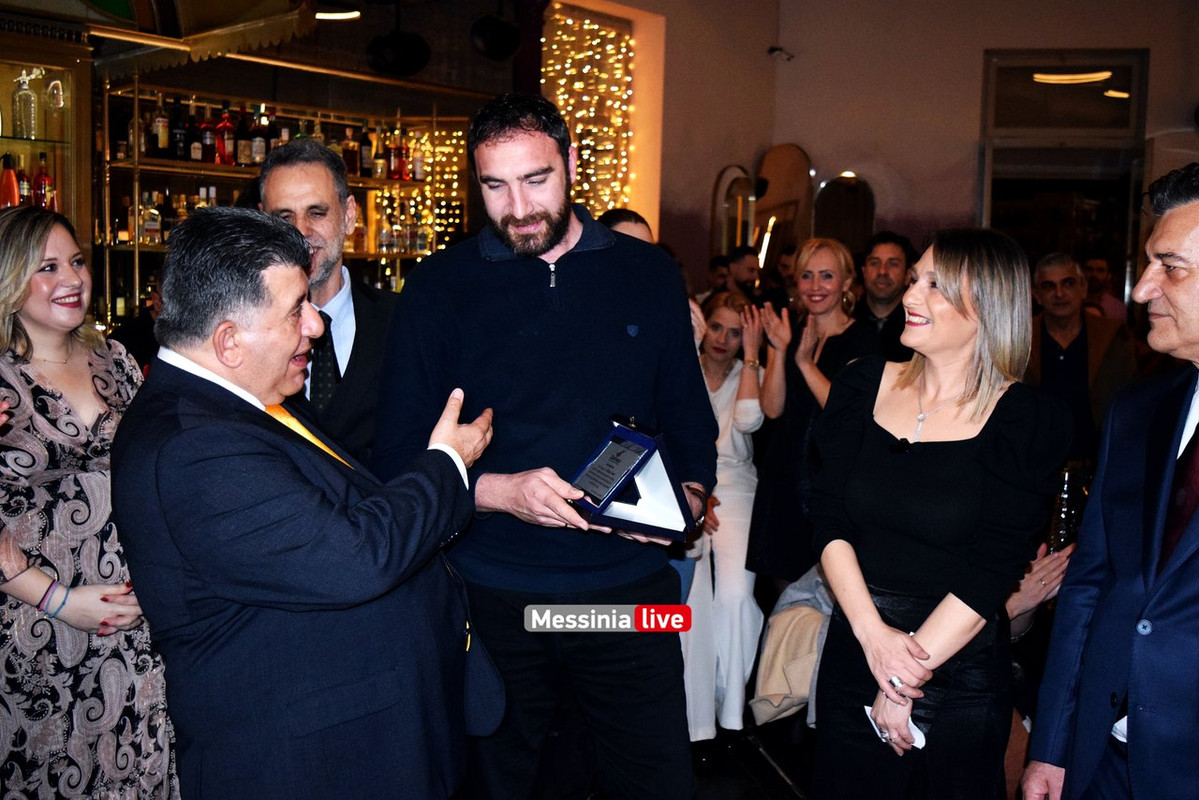 ΔΙΑΠΛΑΣΗ 2025DSC_0091