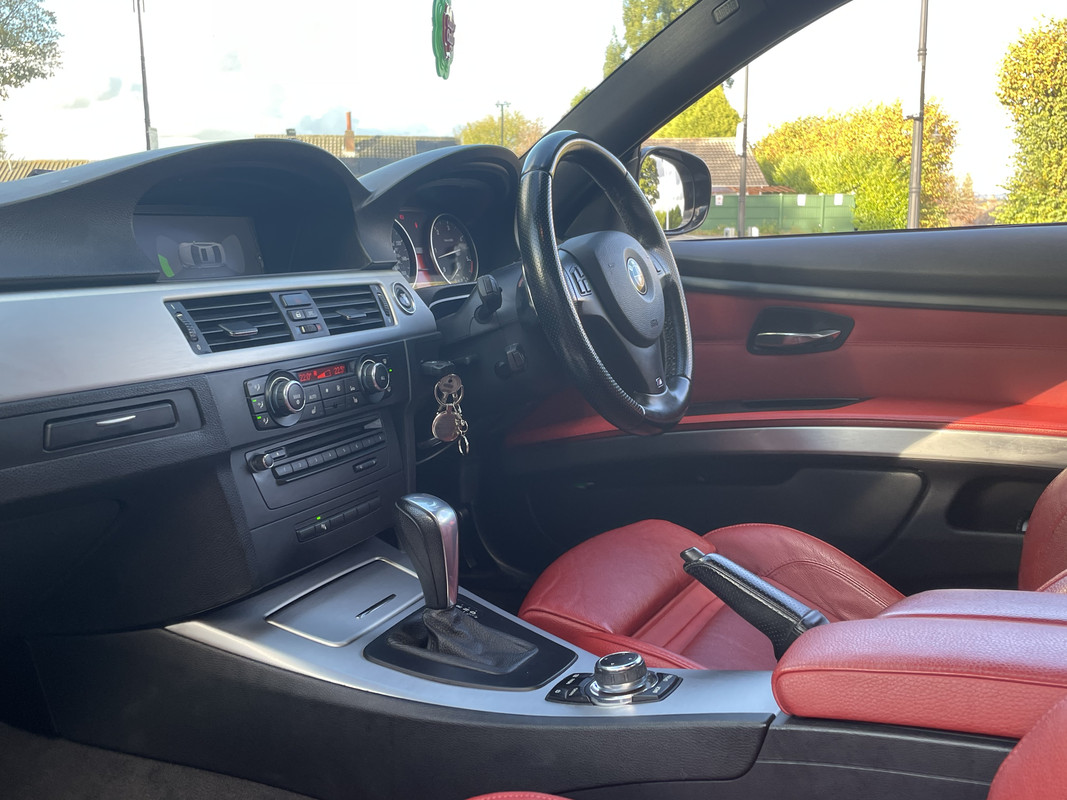 B14F5171-F5E5-46E2-BF51-23793B831BF9