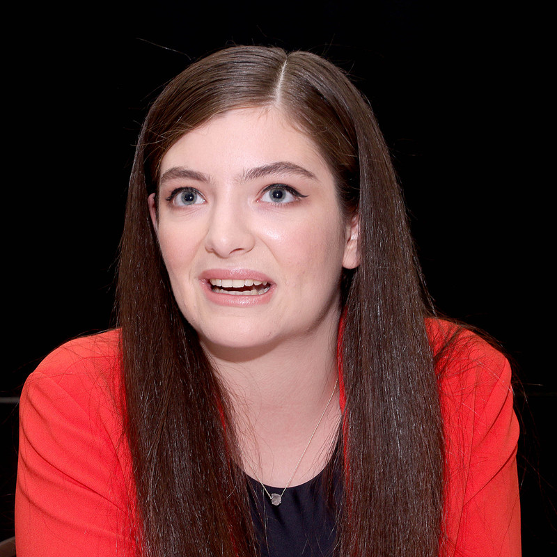 Lorde-MunawarHosain111014_tcc (1)