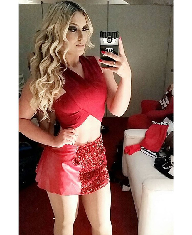 12120314_957098471027947_410062942_n