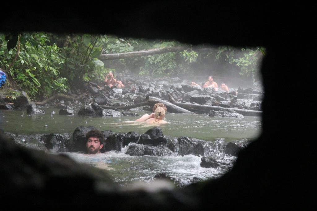 DE TORTUGAS Y PEREZOSOS. COSTA RICA 2019 - Blogs de Costa Rica - DIA 8. RAFTING EN ARENAL (29)