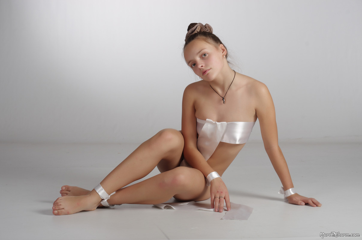 MarvelCharm_Nika-Piece-of-Eden-120