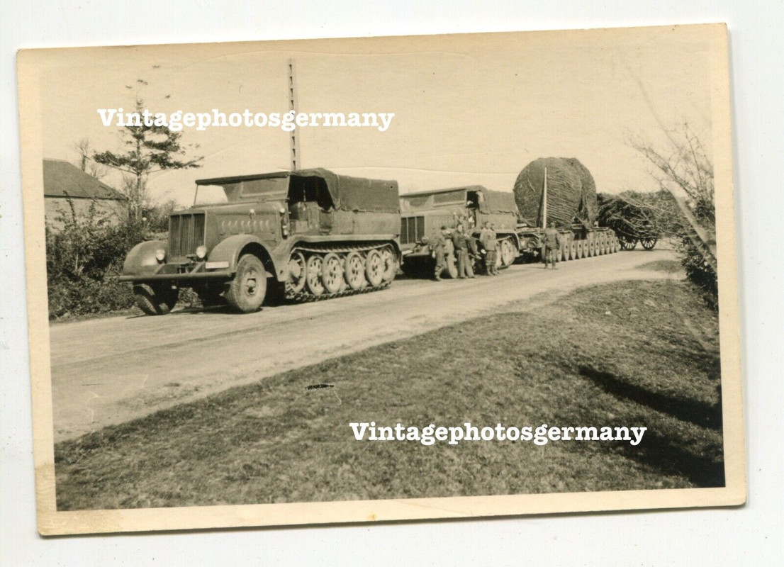 Foto WH Halbkette SDKFZ OKH In.Fest. Schwertransport Anhänger Panzerkuppel