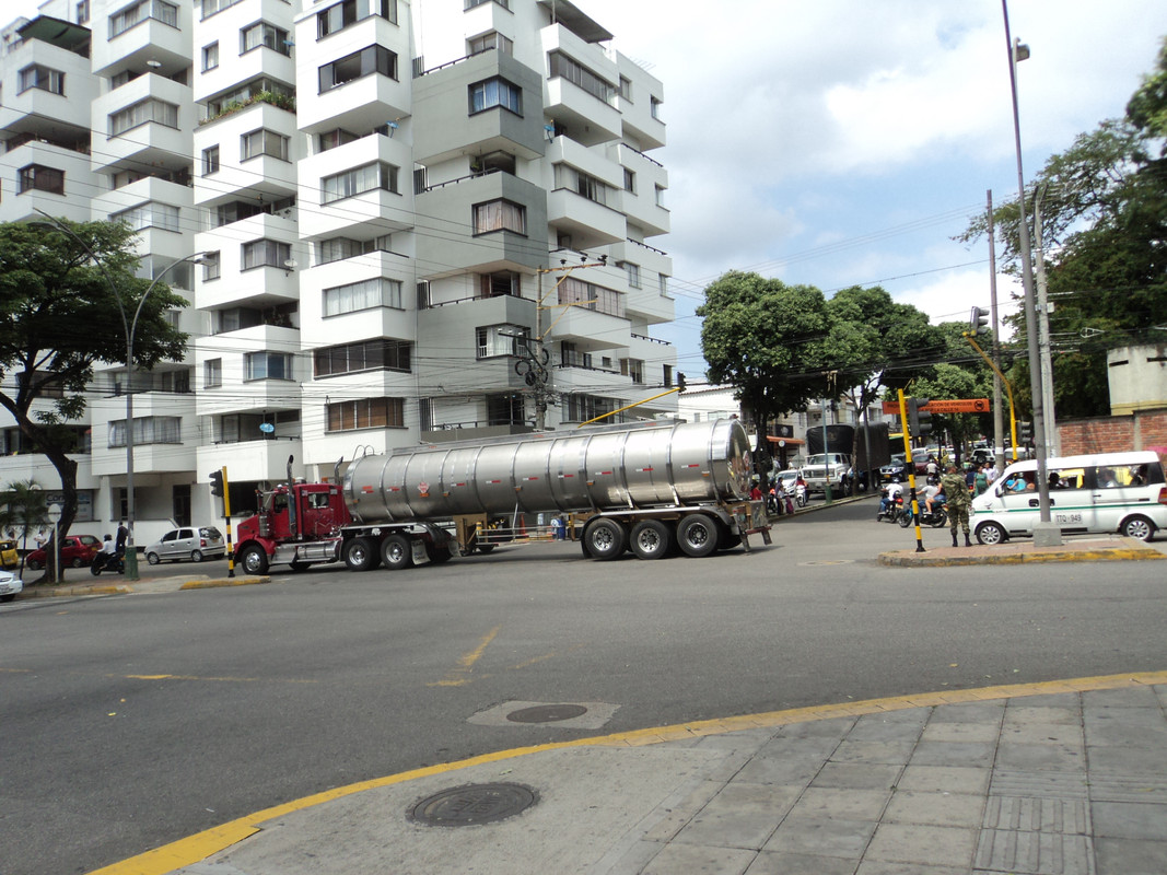 Henry-Ortiz-Utima-edificios-Bucaramanga-17