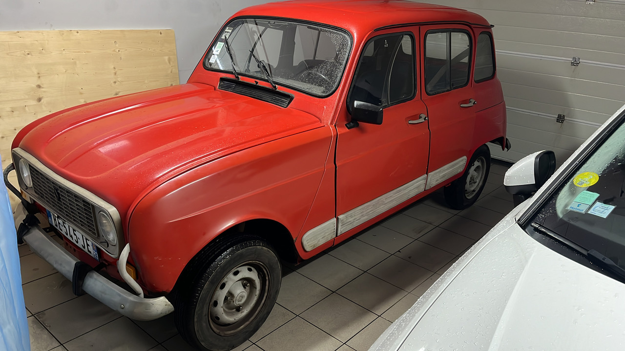 F4E222E8-14E9-4B12-9FF0-EFEB316B0EB3