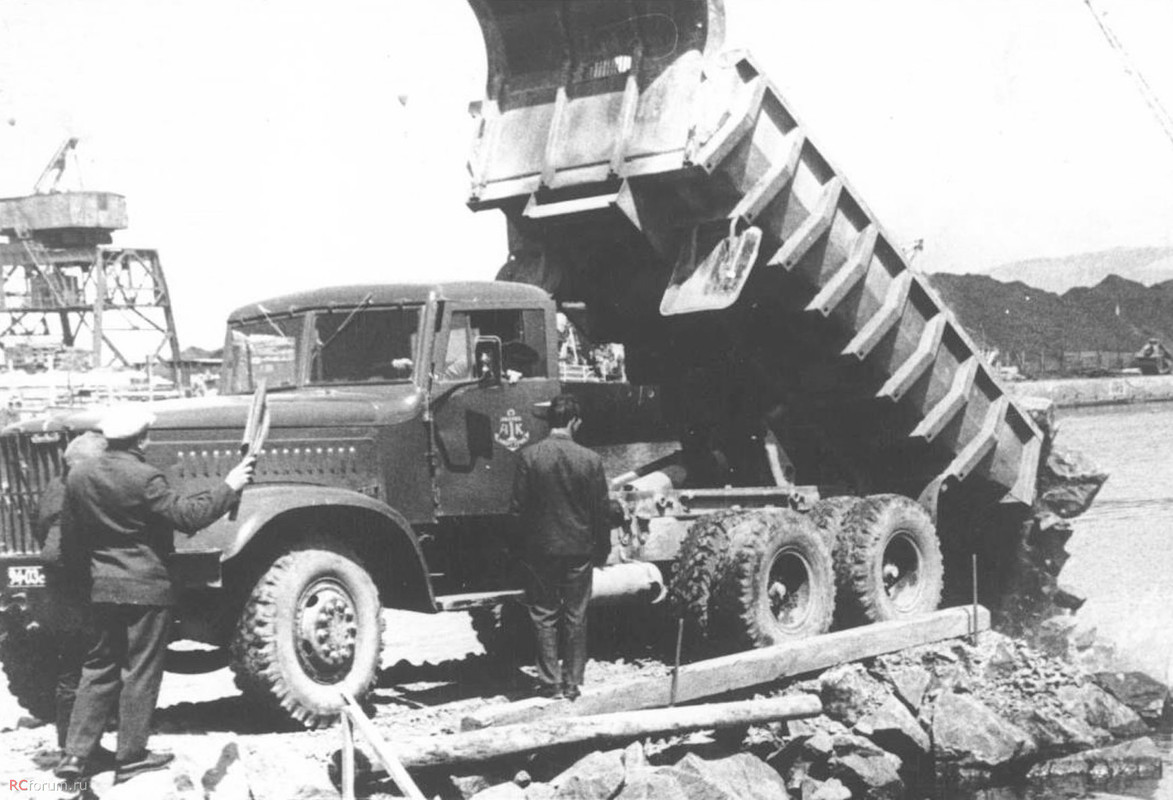 Краз-256Б выгрузка (3)