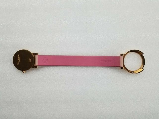 ★幾何学模様が人気★TORY BURCH BLAKE PINK LADIES WATCH NEW TORY BURCH Blake Two Tone Stainless Pink Leather Women's