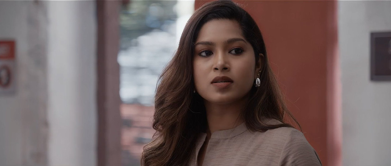 Good Wife (2025) Season 1 [Hindi + Tamil + Telugu + Malayalam + Kannada] WebRip 480p 720p ESub - Complete Screenshot