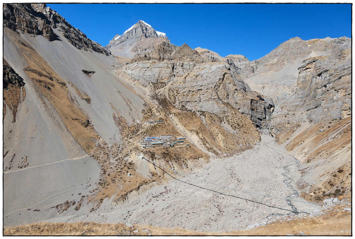 AC día 11: Yak Kharka (4069 m) a Thorong Phedi (4540 m) - Trekking en Nepal: Annapurna Circuit y Mardi Himal (11)